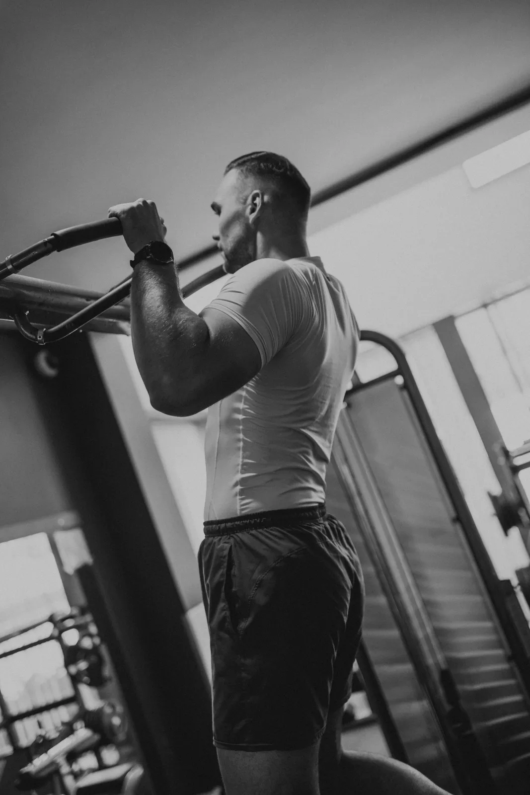 Trening siłowy — podciąganie